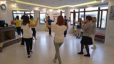 2 Saat Özel Oyun Havası